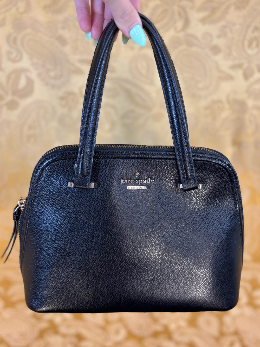✨Black Kate Spade Purse✨